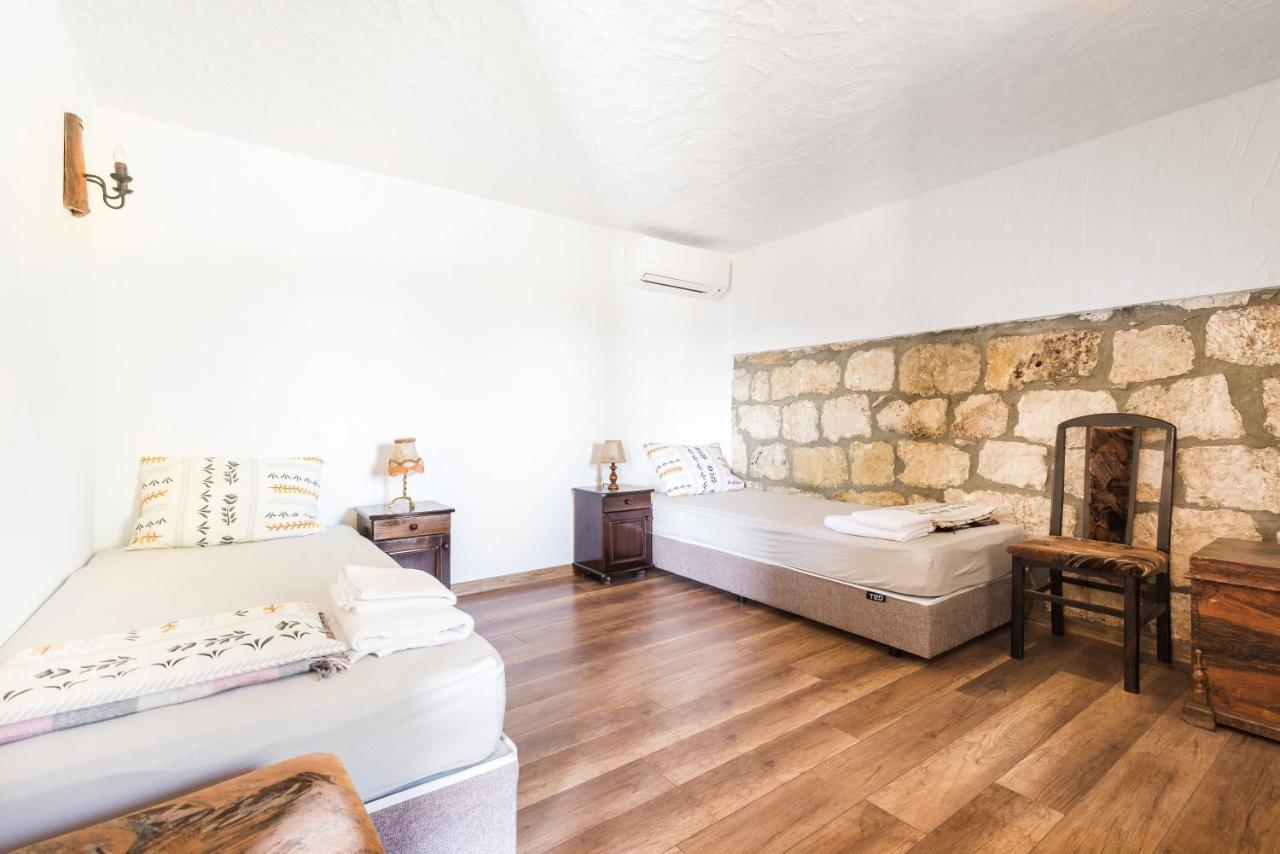 Guest House Hristova Kashta - Христова Къща Cherni Vrukh Bagian luar foto